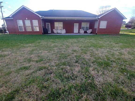 2nd image of 106 Vista Ln