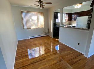 20-50 48th St #1A, Astoria, NY 11105