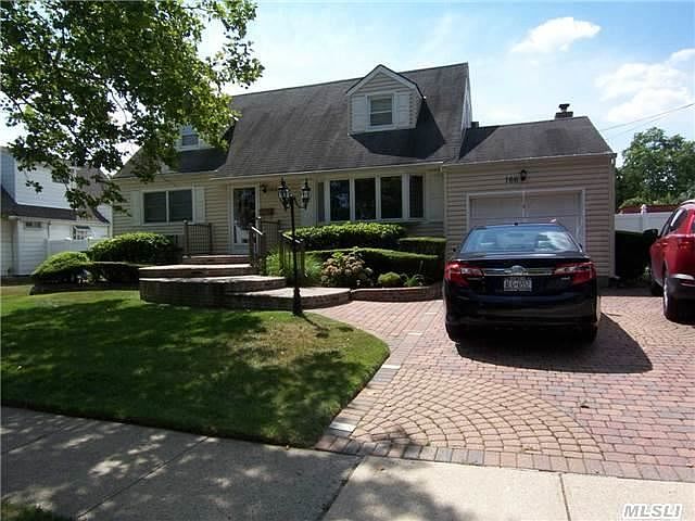 1st image of 166 N Beech St
