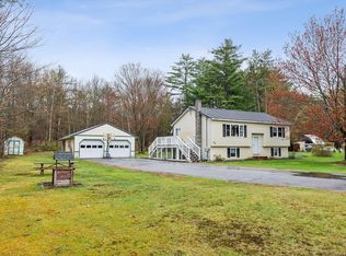 64 Bean St, Turner, ME 04282
