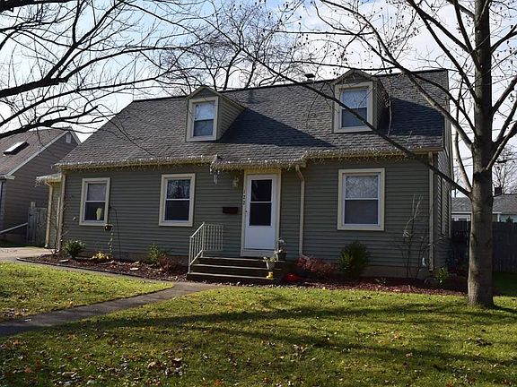 2nd image of 122 Harvester Ln