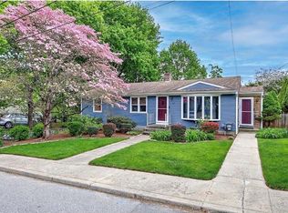 135 Foote St, Barrington, RI 02806