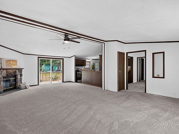 5th image of 1634 S Chatterson Rd