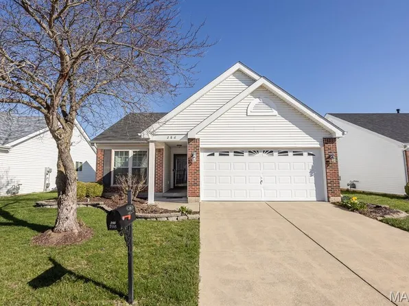 286 Fawn Oaks Ln, O'Fallon, IL 62269