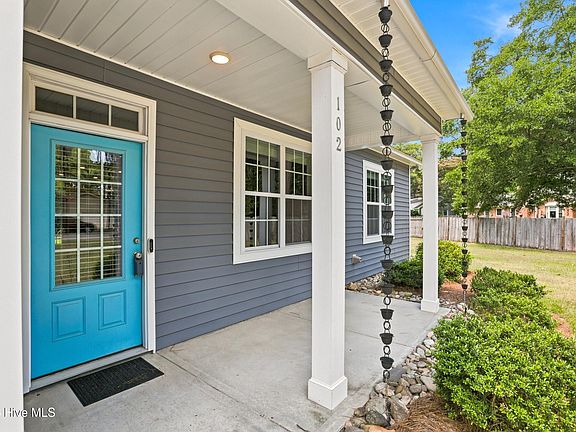 4th image of 102 Ironwood Drive
