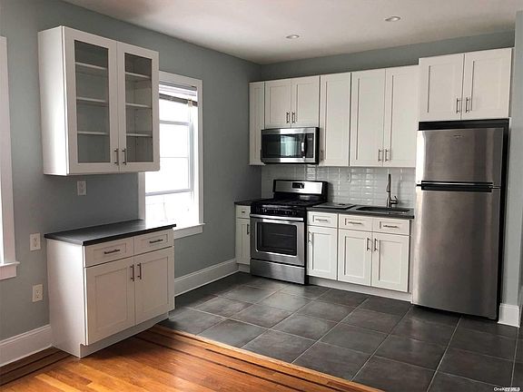 3rd image of 1008 Central Ave #B-2
