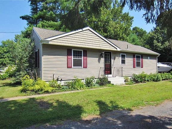 Welcome to this Beautiful Ranch Located in THE Wonderful Town of Coventry!