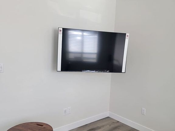 2nd image of 7462 Sausalito Ave