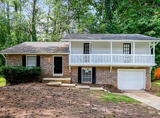 8891 Dorsey Rd, Riverdale, GA 30274