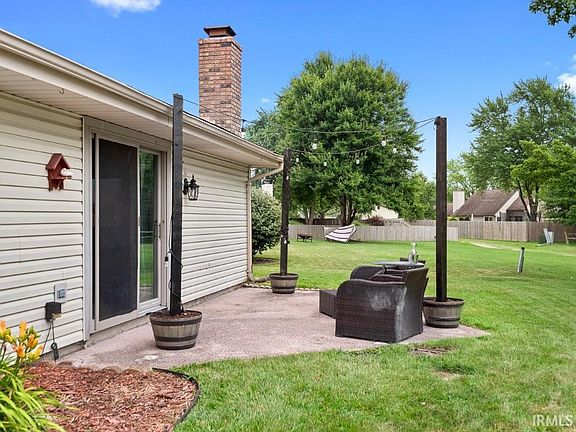 3rd image of 6134 Lombard Pl