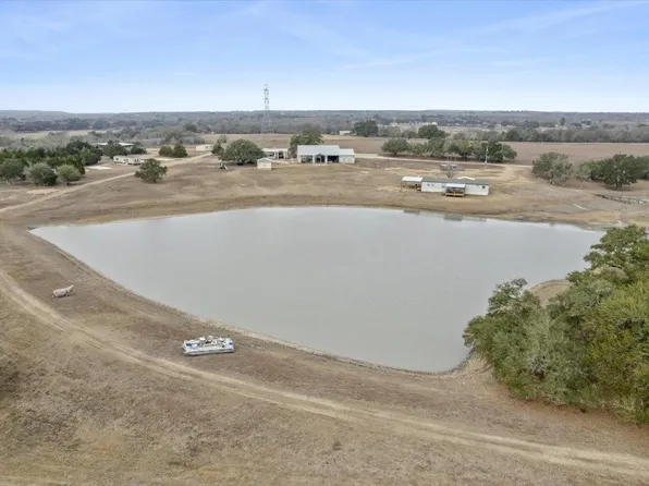 6116 E State Highway 71, La Grange, TX 78945