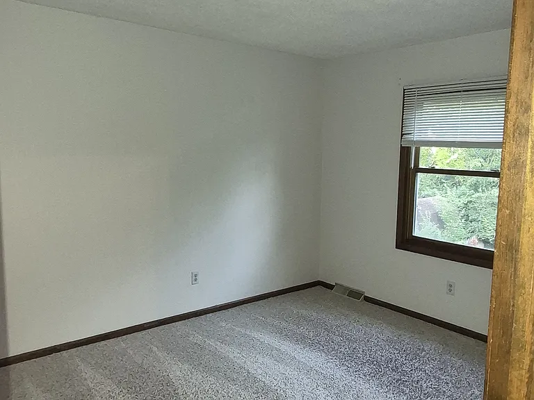 26755 Heatherford Dr — Photo 18