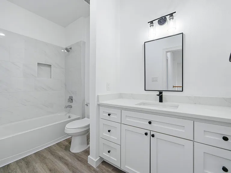 111 Capetown Way — Photo 15