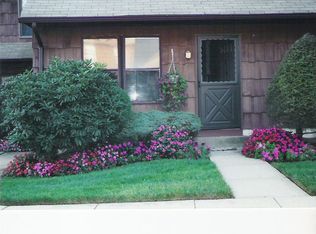 8 Quail Run, Jamesburg, NJ 08831