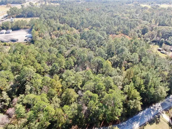 291 Sawdust Trl, Waycross, GA 31503