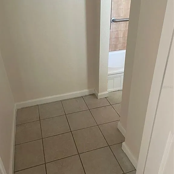 311 Lake Dale Dr — Photo 5