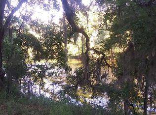 Hickory Ln, Live Oak, FL 32060