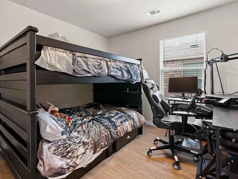 9937 Amosite Dr — Photo 23