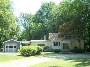 9103 Leet Rd, North East, PA 16428