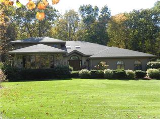 73 Candlewood Dr, Tolland, CT 06084