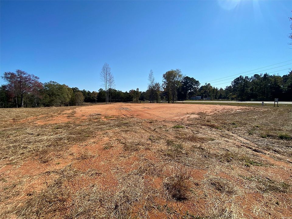 2nd image of 52 Madix Dr
