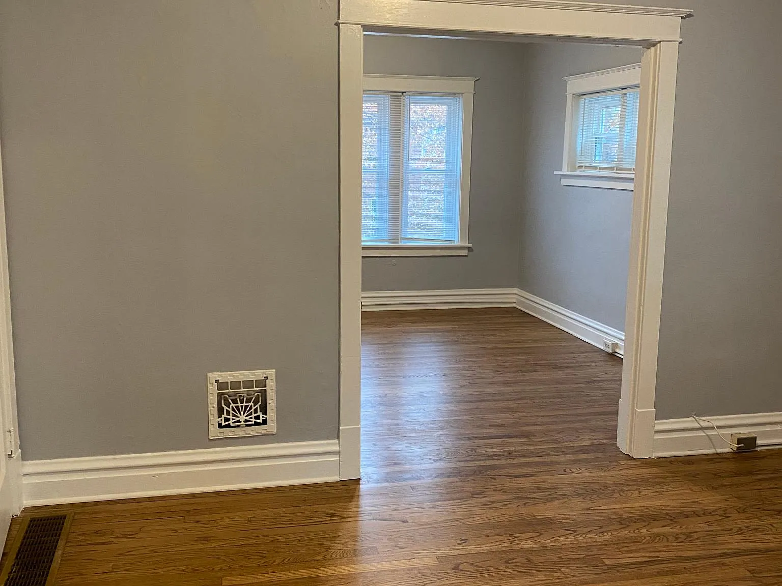 1 bed, 700 sqft, $800 — Photo 2