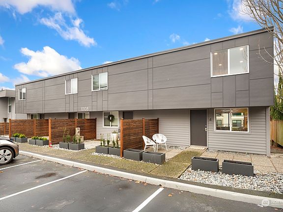2nd image of 10108 NE 68th Street #4