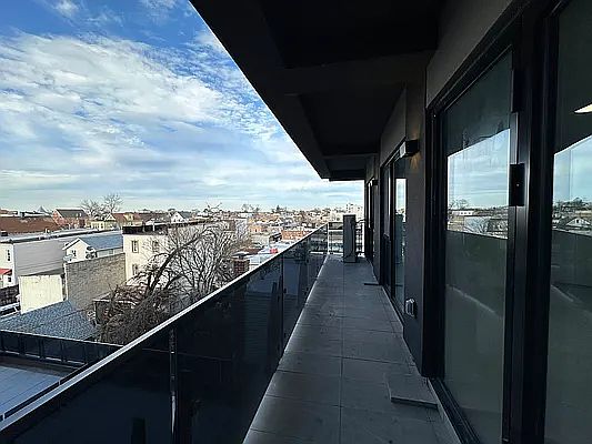 2nd image of 3253 101st St #2S