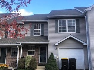 4985 Windy Meadow Ct, Pipersville, PA 18947