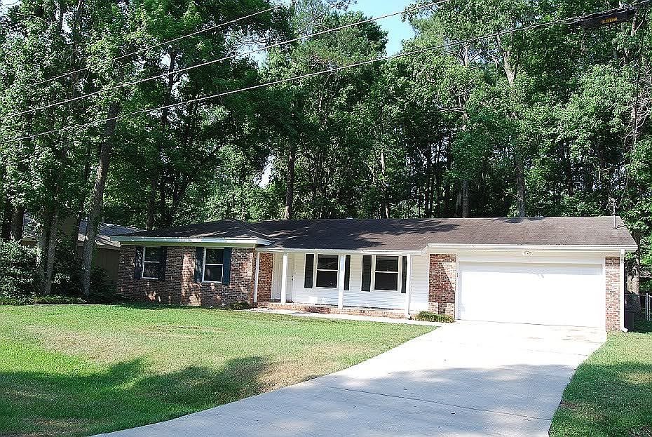 1st image of 3219 Independence Ct