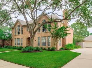 626 Clarenda Falls Dr, Sugar Land, TX 77479