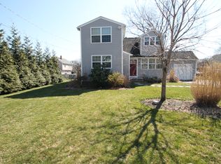 5 Shelbourne Road, Trumbull, CT 06611