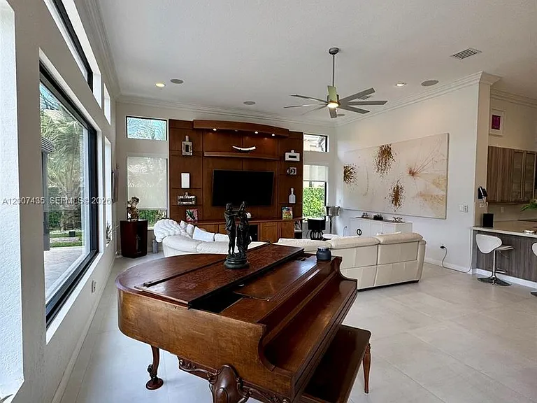 15053 SW 40th St — Photo 13