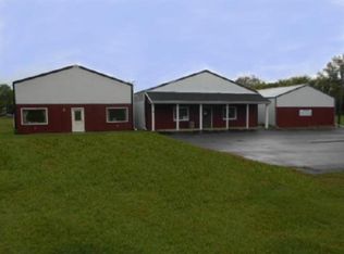 622 S Daysville Rd, Oregon, IL 61061