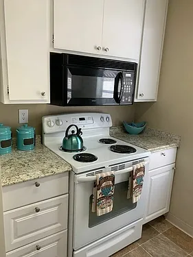 Jackson Dr — Photo 12