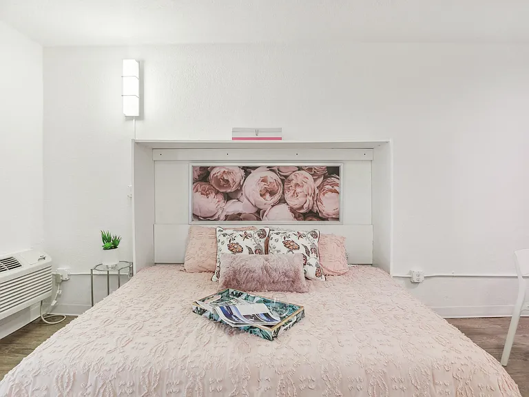 Centro Studio Homes — Photo 9