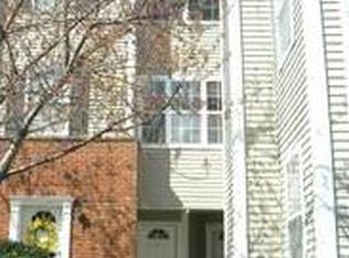 2210 Timber Ridge Ct, Parlin, NJ 08859