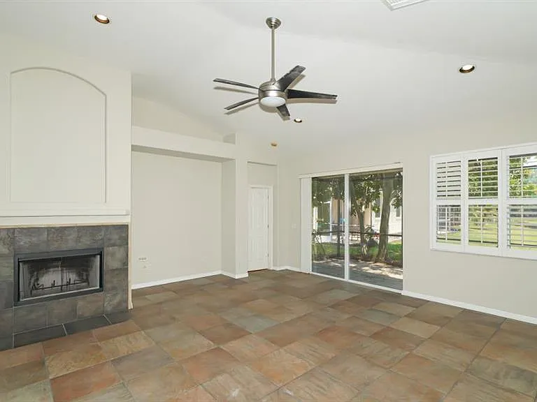 5453 New Covington Dr — Photo 8