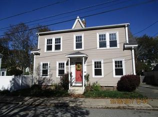 17 Chestnut St, Beverly, MA 01915