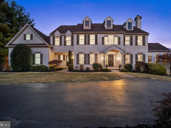 987 N New St, West Chester, PA 19380