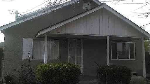 3809 Alameda Ave — Photo 1