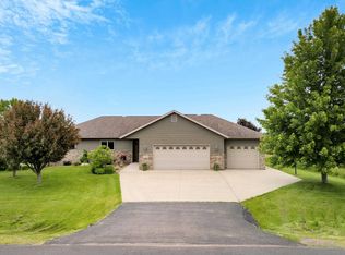 7721 Lanae Ave, Hewitt, WI 54441