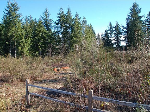 4th image of 23811 119th Street Ct E