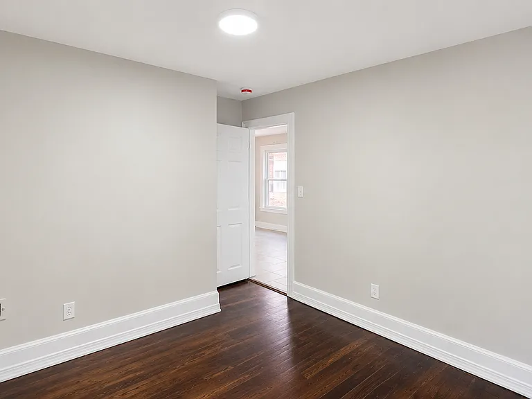 800 George St #2 — Photo 8