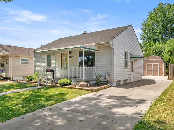 17221 Wall St, Melvindale, MI 48122