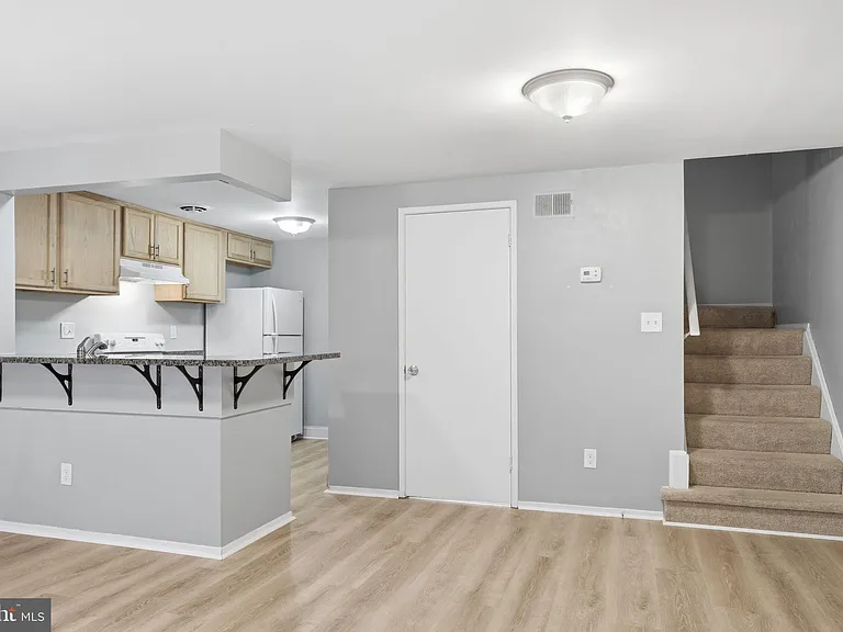 8874 Welbeck Way — Photo 6