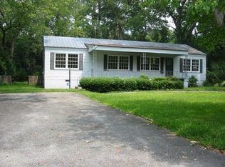 216 N Central St, Swainsboro, GA 30401