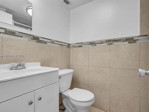 5th image of 9143 SW 77th Ave APT B710