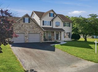 2308 Ocracoke Island Ct, Chambersburg, PA 17202