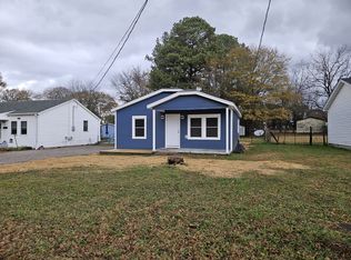 109 Hilltop Ln, Clover, SC 29710